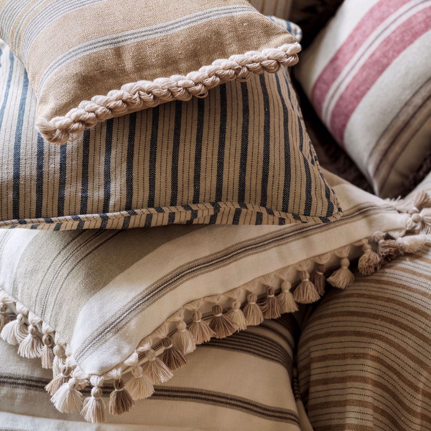 sanderson_highgrove_linens_cushion_pile_2.jpg